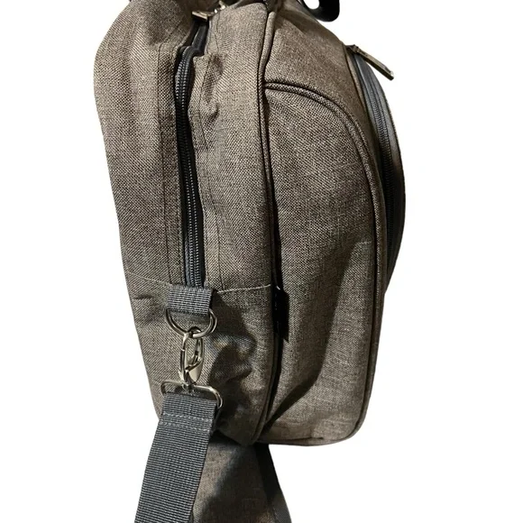 NWOT California Picnic All-in-One Shoulder Insulated Bag 4-Piece Cutlery Cheese! - Picture 11 of 15